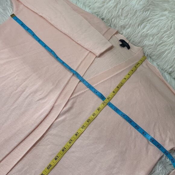 Drape this soft and warm merino wool Open Cardigan by J. Crew in baby pink - Picture 7 of 12